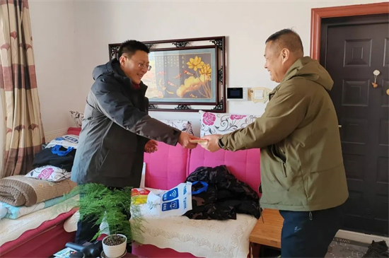 1739755861381321.jpg 640 (2).jpg