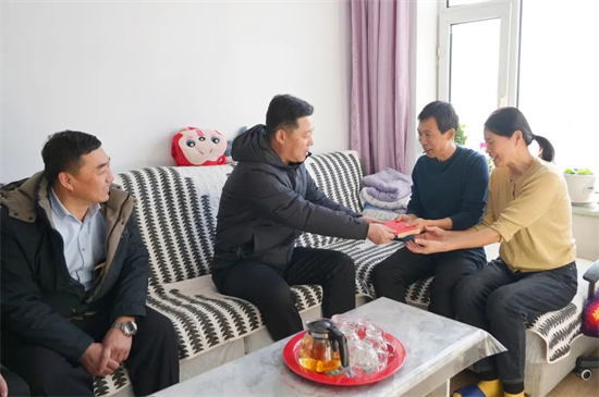 1739755902595405.jpg 640 (5).jpg