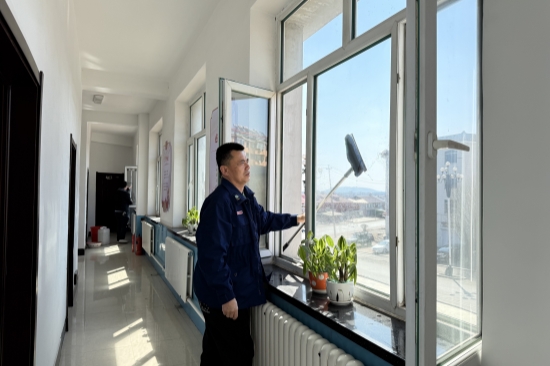 1744697425345159.jpg 274642B0AA62ADD4B0D2D2BD1D6BFFE4.jpg